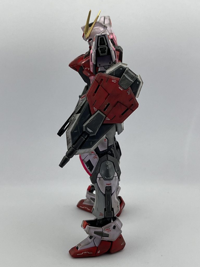 主な使用色は、・MSレッド・ストライクルージュピンク・ライブコンサートピンクとなります。