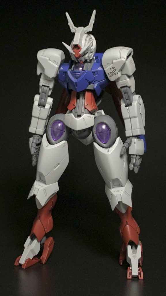 素立ち！正面から見るとガンダムカラーですが…