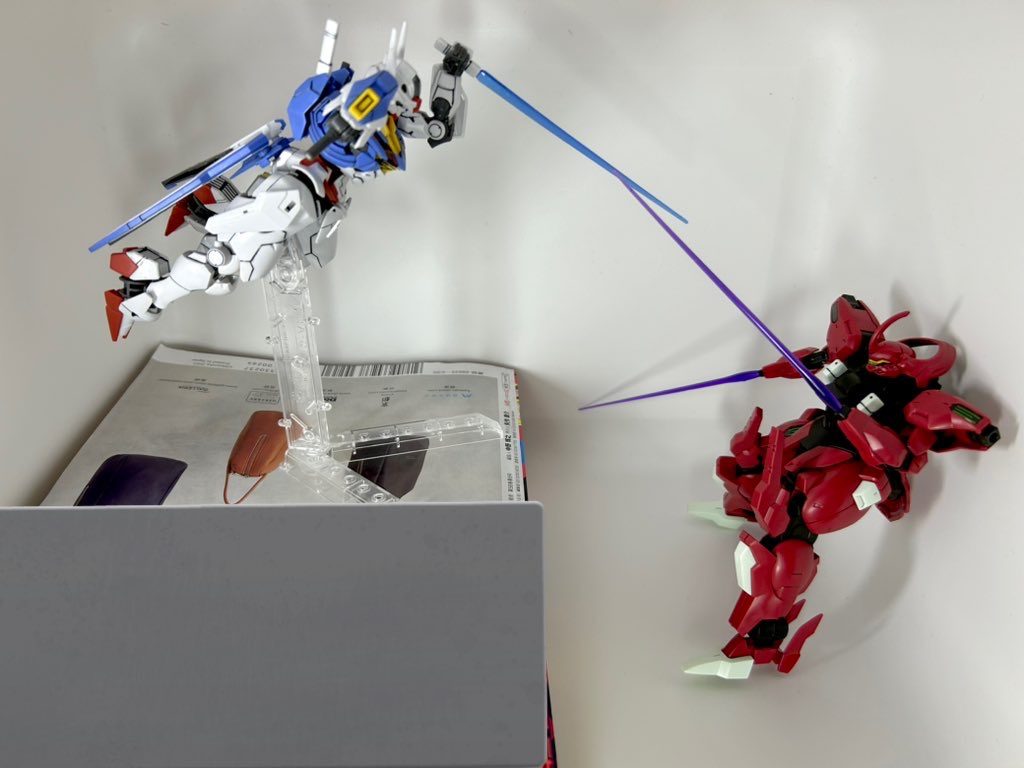 ダリルバルデ–3枚目/制作者：ダインスレイヴの破片