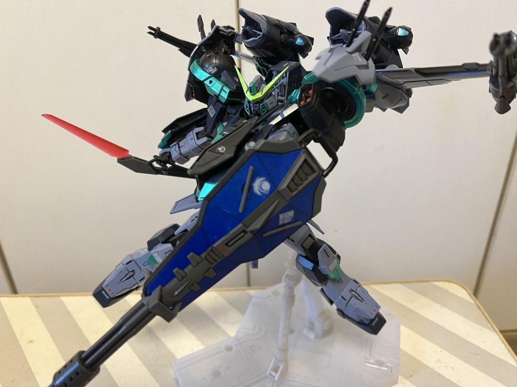 ブーメラン。ビームエフェクトを探すのに苦労しました!コンバインシールドをストライクに付けてた時も含めて、初めてビームエフェクトを取り付けましたw