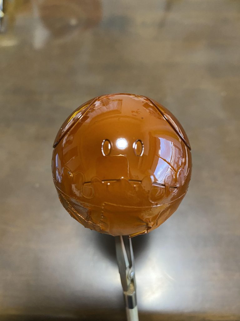 こうじゃ〜マスキング剥がす前はこんな感じ♪