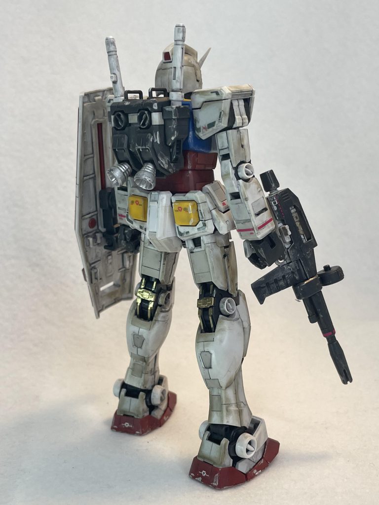 関節は部分塗りです。