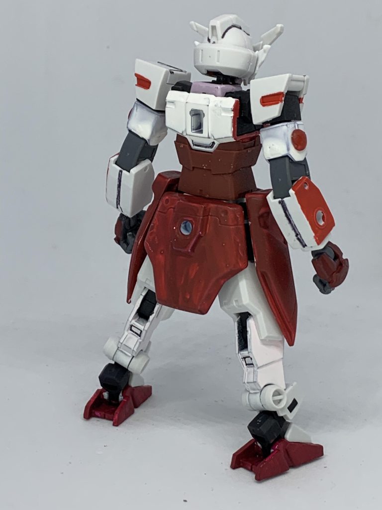 前後。ネタバレになるので使った素体はコアガンダム以外伏せます。いやすぐバレるので言ってもいいんですけど。共感覚に続き「共鳴」を名に冠する。