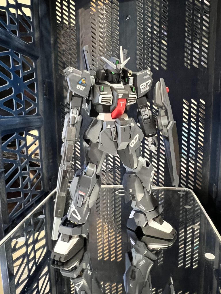 カラーはガンシップグレーを採用✨