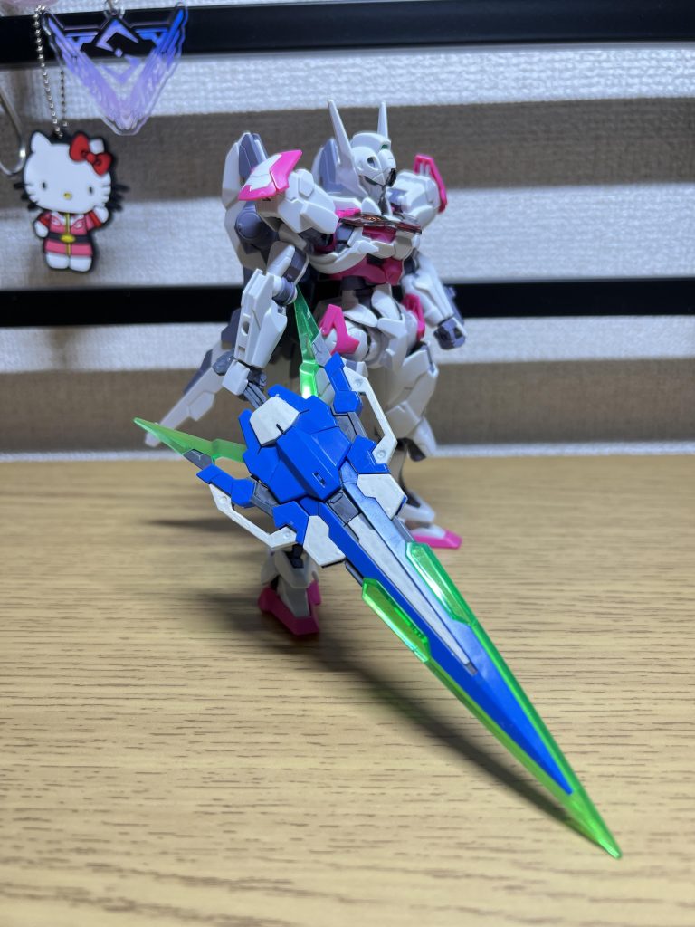 素組み状態。フルセイバーは当時中学生だったので、ガンダムマーカーと修正液で塗装してました。