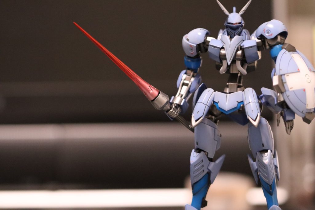 あと、写真だとわかりずらいのですが、胸のパーツのスジボリが結構センターずれてます😅右と左のラインが綺麗に交差するポイントではないんですよね。深く掘り込んで誤魔化しましたが、ほんとはもっと綺麗にしたかった_(:3 」∠)_