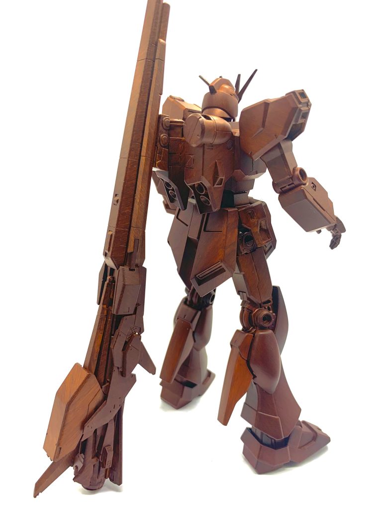 Rx93ffνガンダム木目塗装–2枚目/制作者：Lieeze