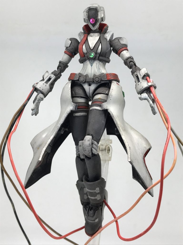 フェイスオープン!!シャカの目が開いたっ!五感のひとつである視力を自ら閉ざすことで小宇宙(コスモ)を高め、その目が開くときその蓄積されていた小宇宙を解放し…乙女座シャカ最大の奥義、天舞法輪を使用できるようになります………え?なんの話してたっけ?🙄