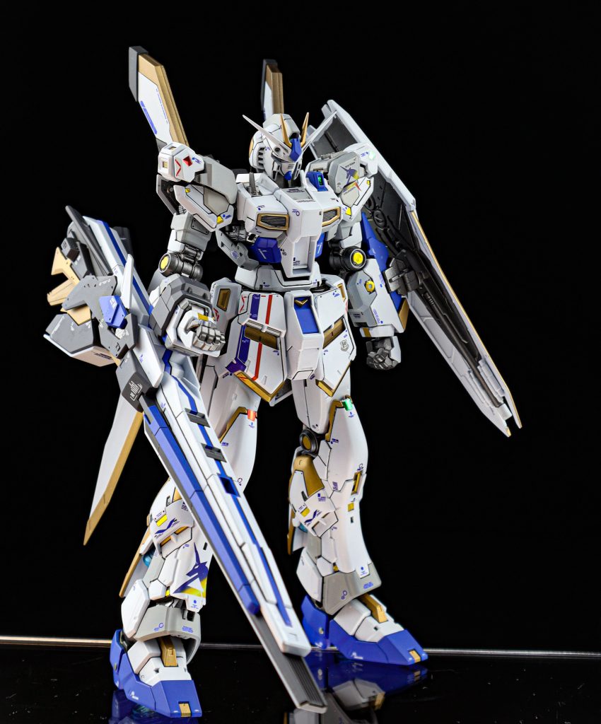 RG 1/144 RX-93ff νガンダムOberon–4枚目/制作者：うに