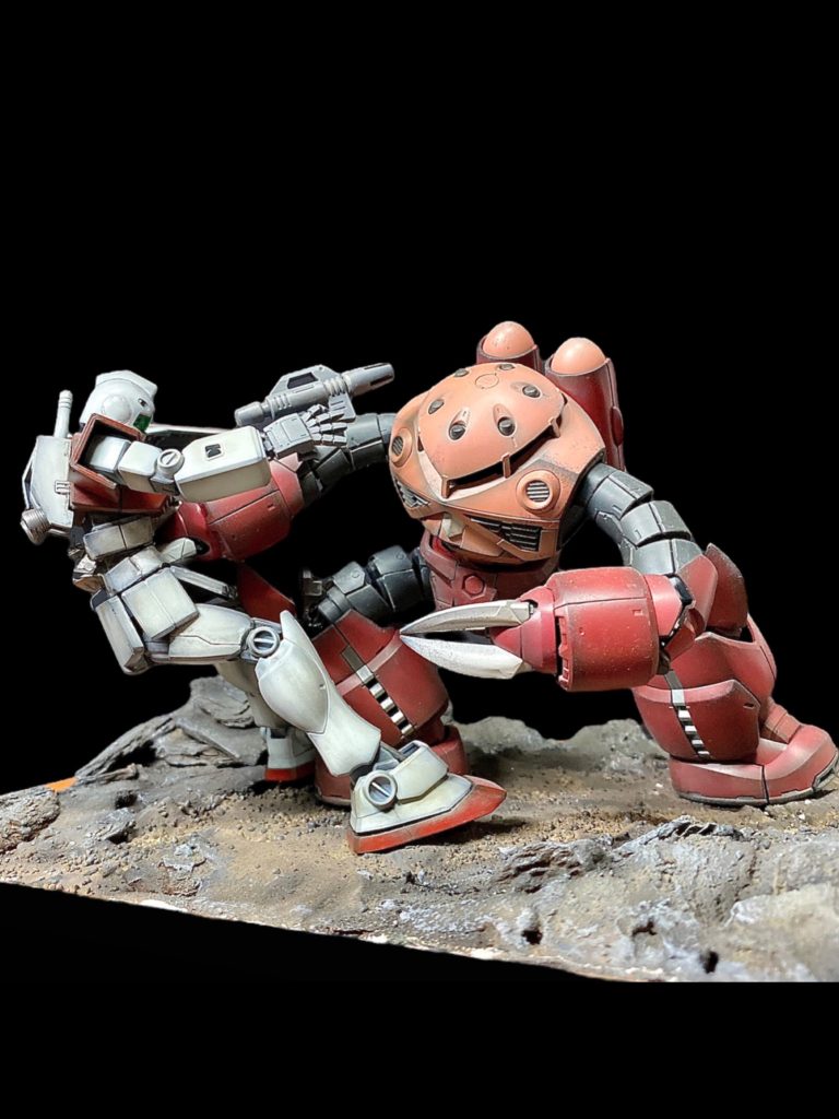 ズゴックって思ってたより大きくて…劇中のようにジムの懐に入って貫く‼️…みたいなポーズは無理でした。