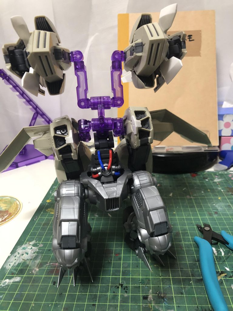 デジモンのムゲンドラモンとアリスギアのガネーシャユニットを改造しました