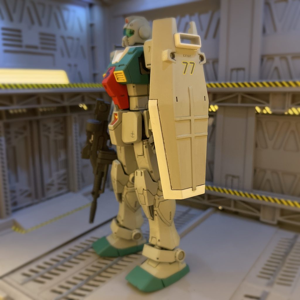 シールドは寒冷地ジムのモノを加工