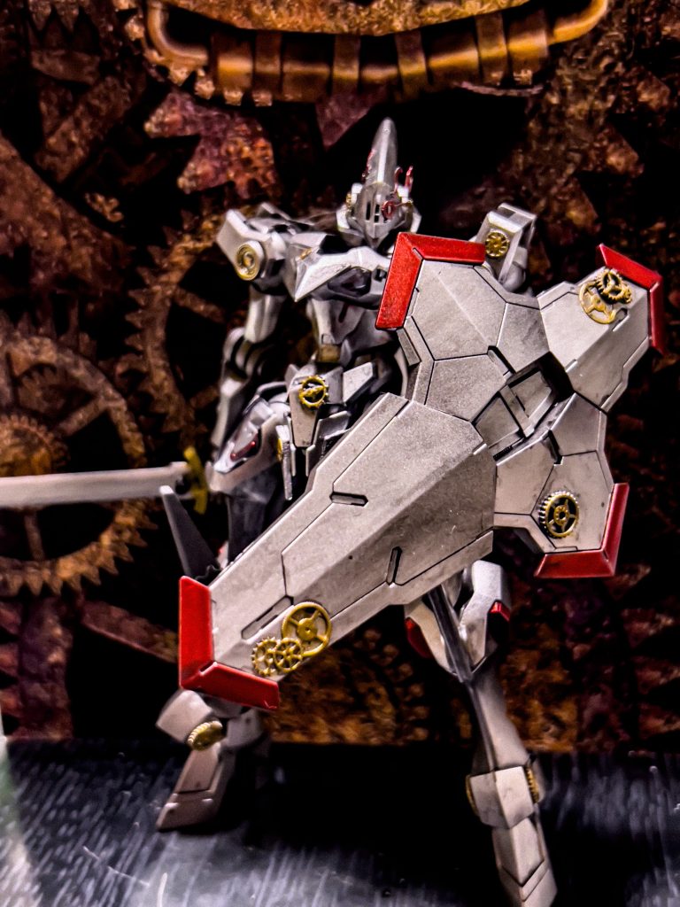 盾装備。騎士だからね❗️かなり大型のシールドは最終形態の為。