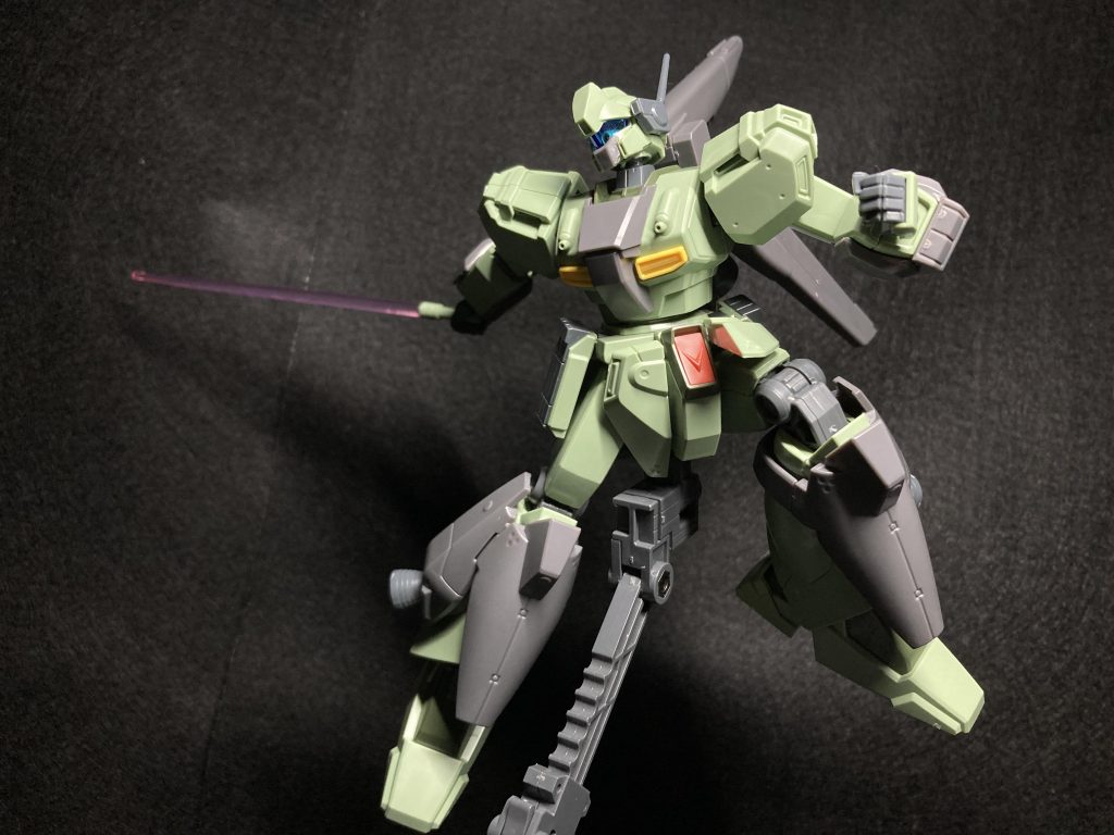 ミサイルを外しただけなのに高機動機だ……これ……