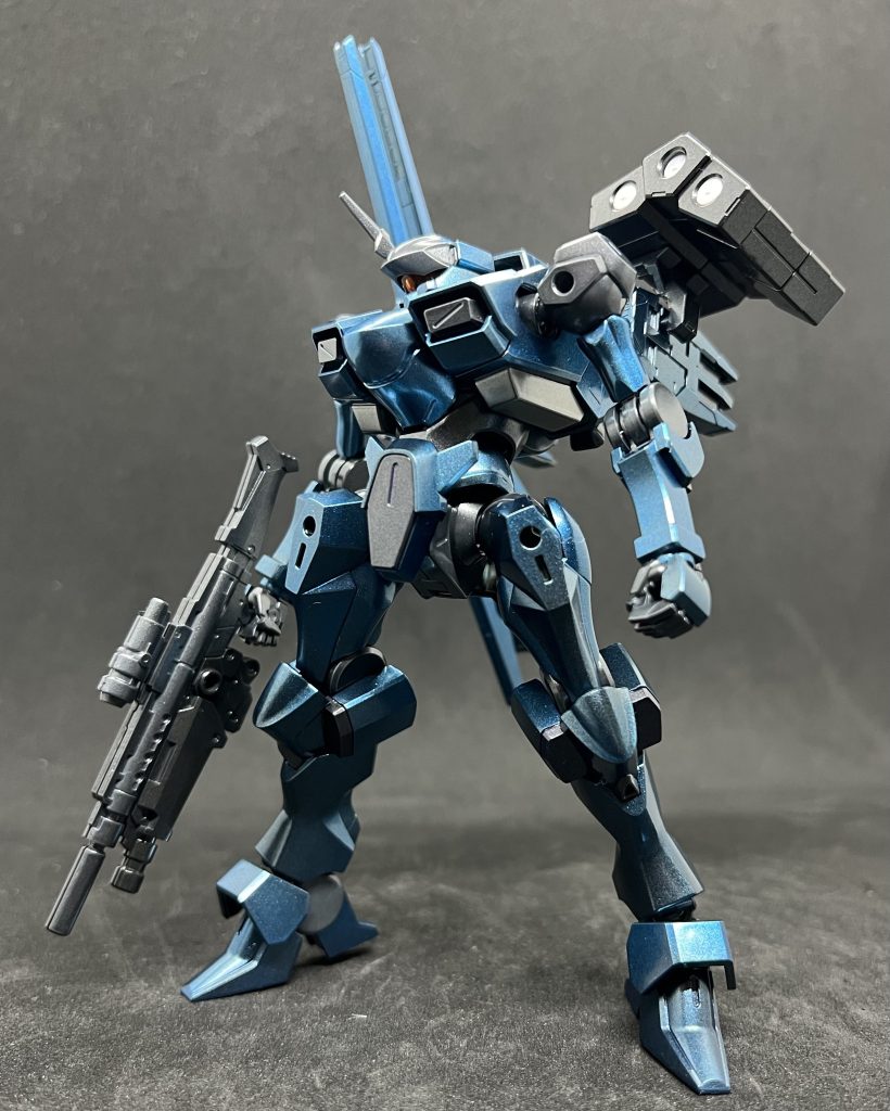 以上です！デザインの時点で中量二脚+中量コア+軽量腕って感じだったので、かなりそれっぽくなったかなーって！