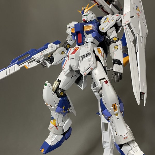 RG 福岡νガンダム