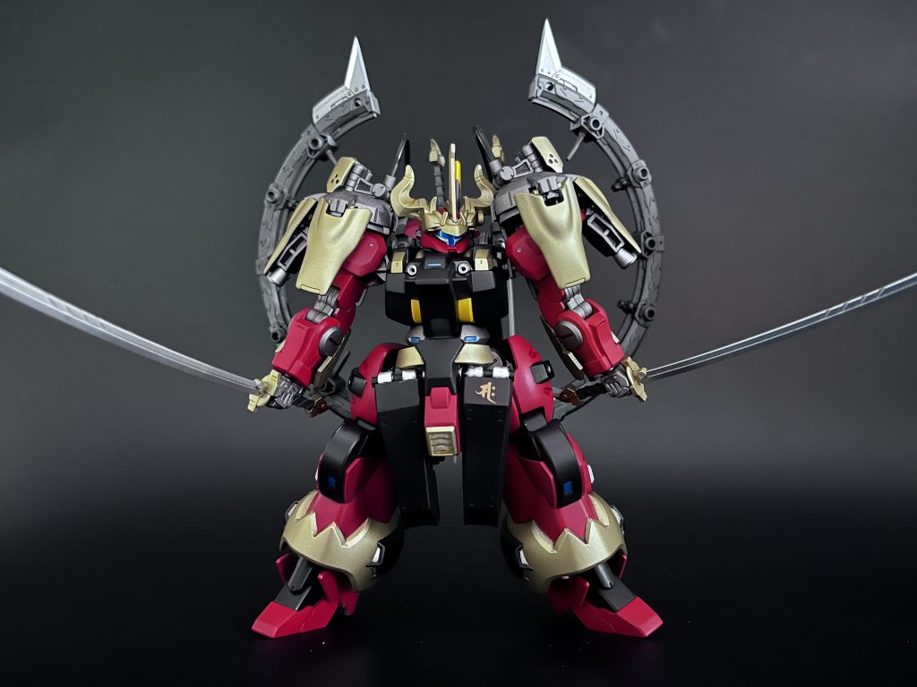 斬撃刀「ザルツブルク」「ライプツィヒ」「ブラガンサ・パウリスタ」「ニューヨーク」背部に積載された4振の刀。それぞれ性能は高いが当代一とは言い難い。