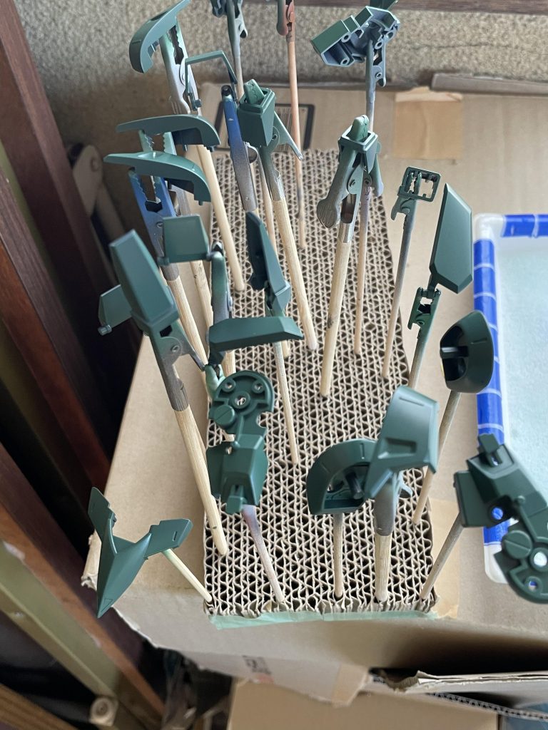 全体的に緑色はとても塗りやすく楽でした。