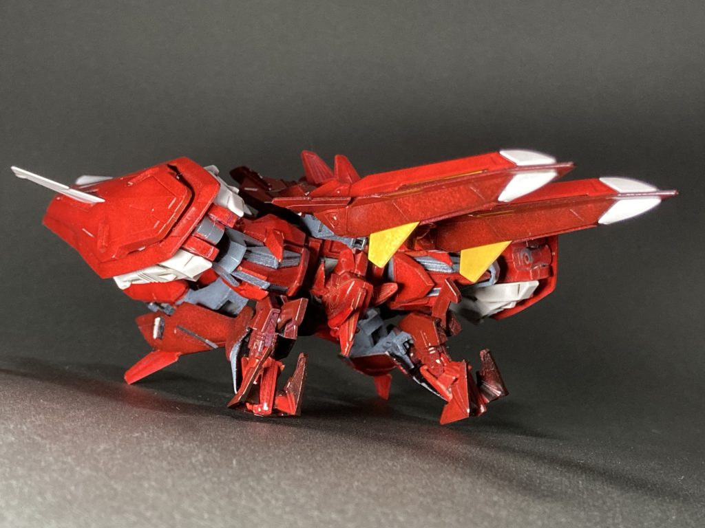 ソール部が可動して爪の様になる所が新デザインですね✨️