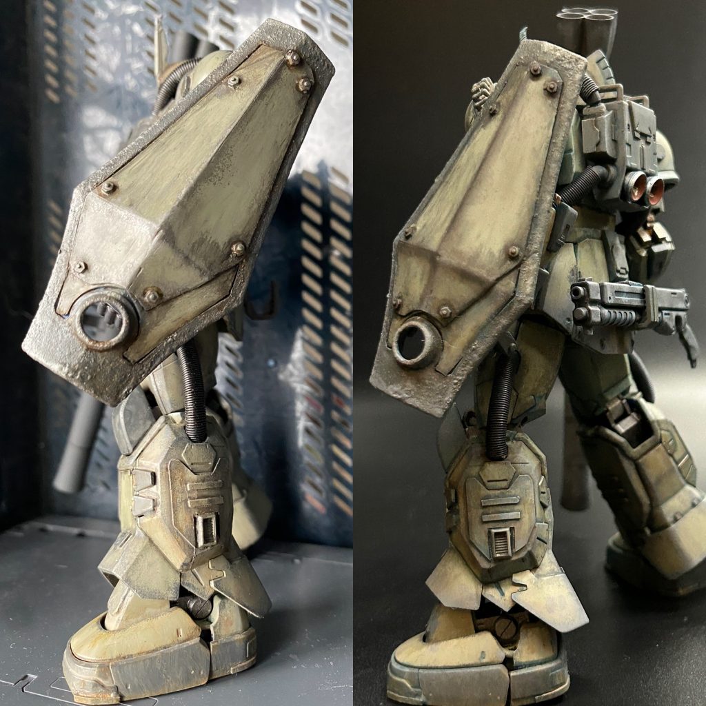 左側の去年の写真は、全体的にボヤけた感じですが、右側の今回の写真はシールド中央の十字をクッキリ汚してシャープになったように思います。