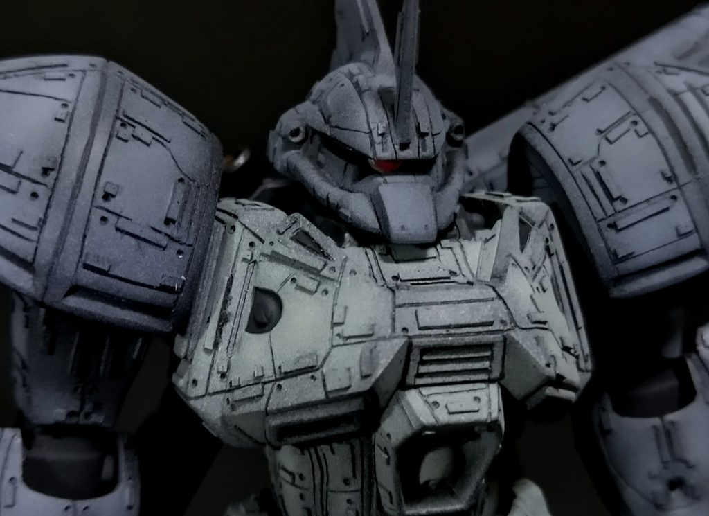 モノアイは稼働式にしたので次の画像のように稼働します。