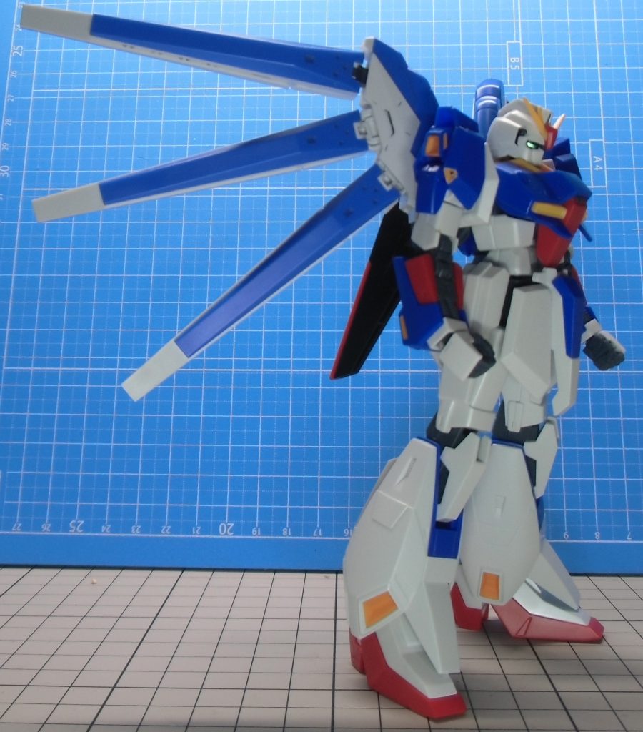 HG　Zガンダム　素組–3枚目/制作者：mike-neko
