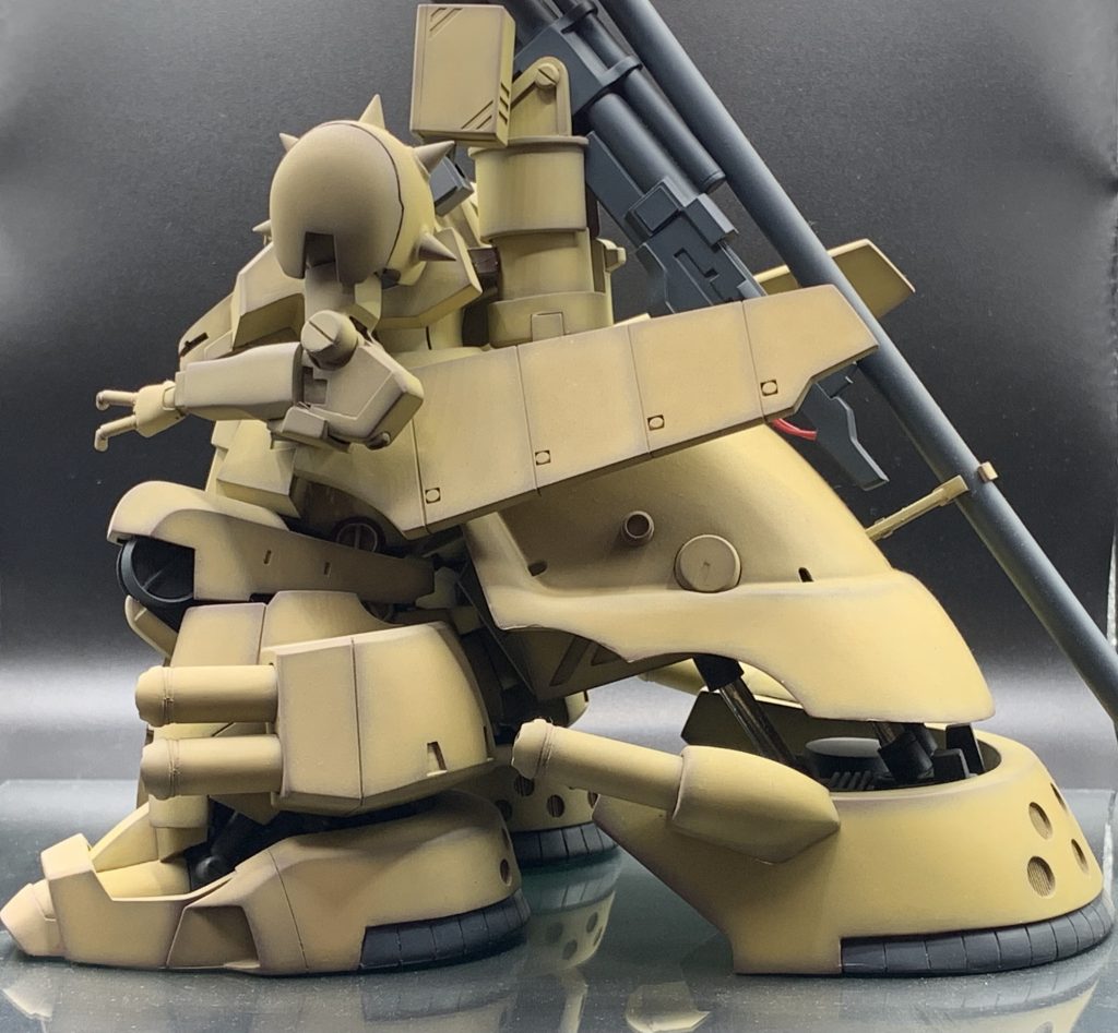 横から見た時のボリュームが凄いです。