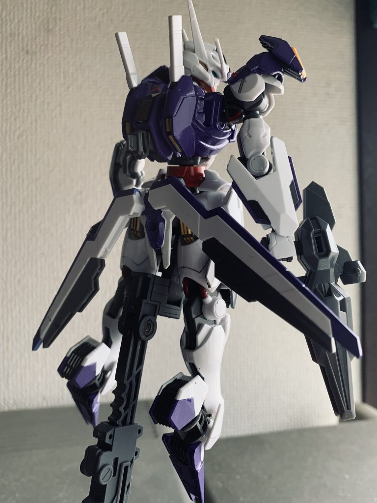 ガンダムエアリアル–3枚目/制作者：弐栞樹