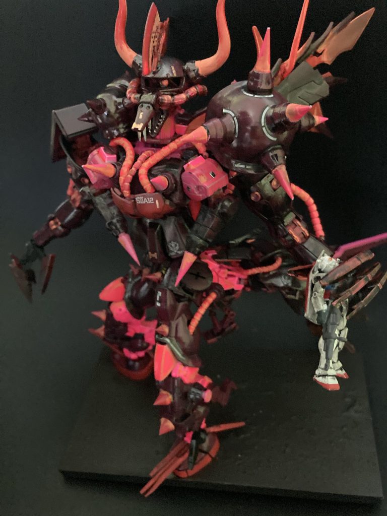 RG1/144シャア専用ザクを赤い悪魔にしてみました^ ^