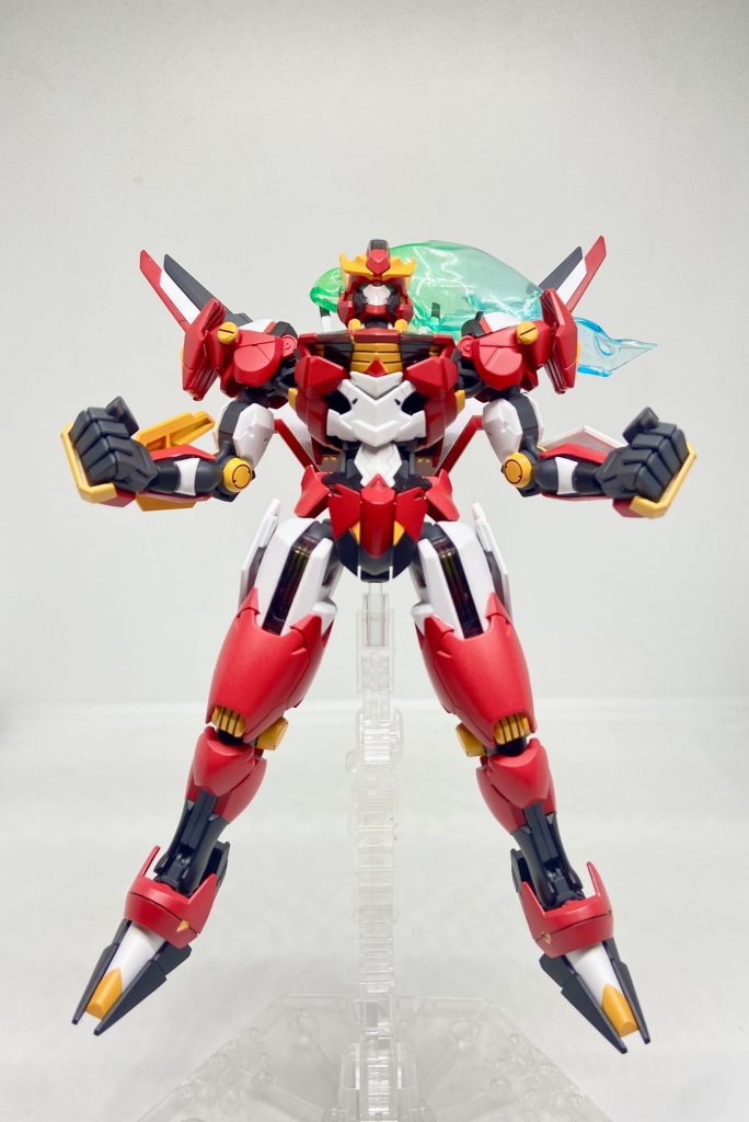 「ビィーットオンッ!!」防御を捨て、全てを拳に乗せる覚悟のフォーム。