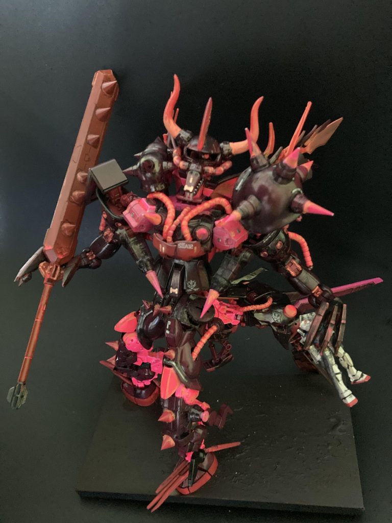 陸海空…生きとし生ける全てのもの達の中で最強の生物と呼ばれる海賊、百獣のカイドウを参考にイメージ、