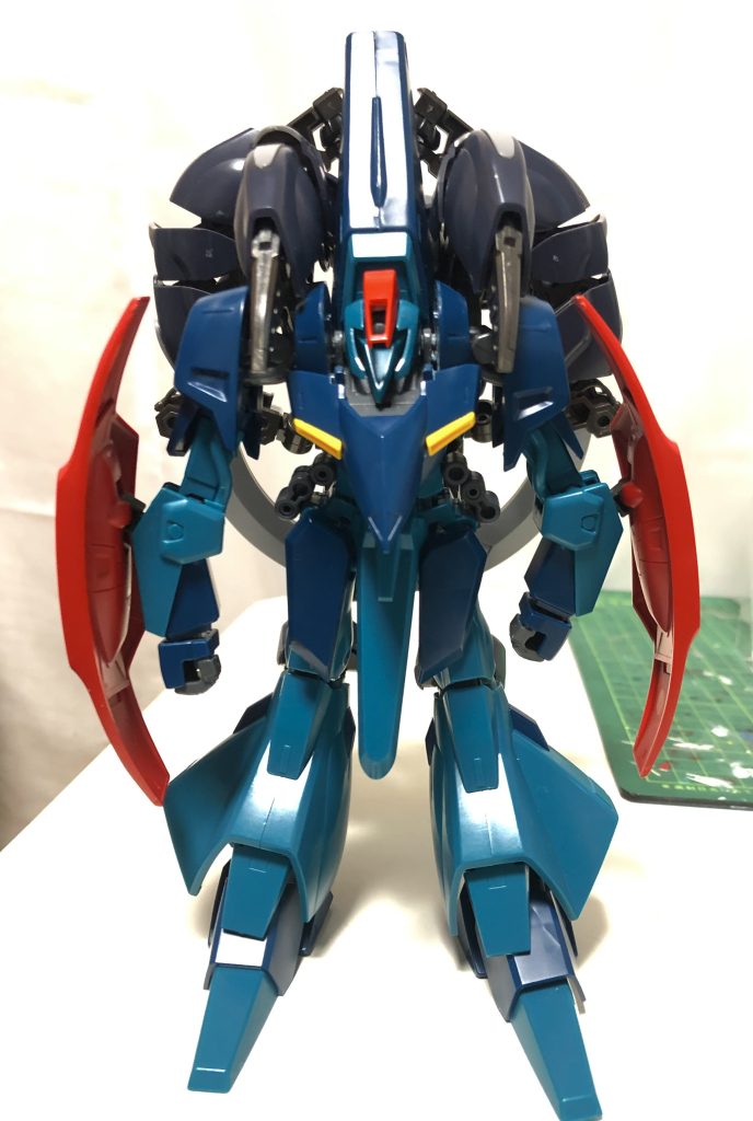 ヘキサギア(アビスクローラー)とギャプランと細かなパーツはダリルバルデとスターゲイザーガンダムのパーツです