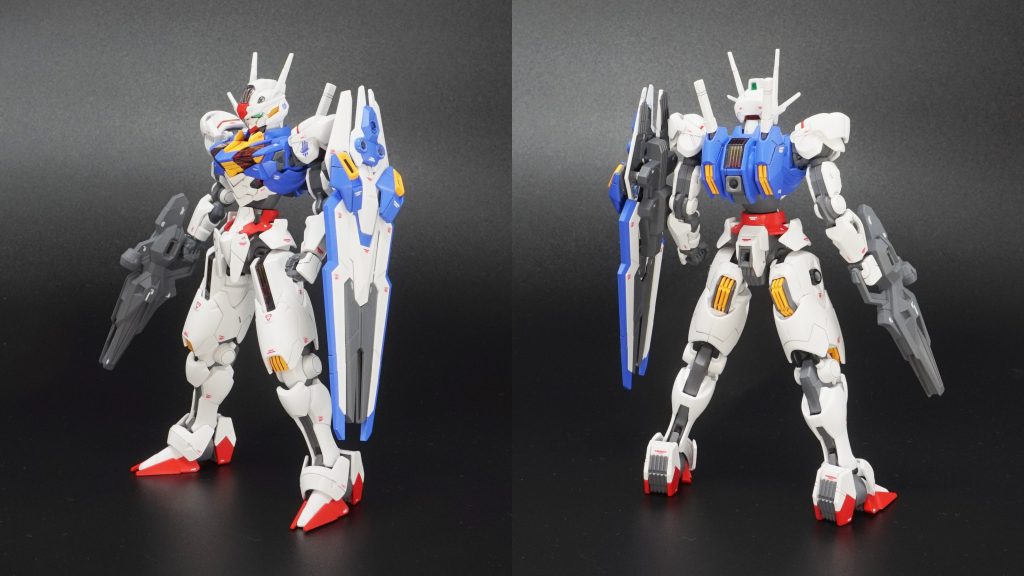 通常時の全身写真。腹部の延長や脚部付け根の部品の付替えにより、素組よりもスラッとしたプロポーションにしています。