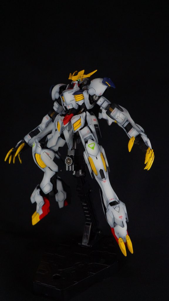 ガンプラ　塗装済み完成品　hgガンダムバルバトス hg グレイズ HG ガンダムバルバトスルプスレクス 全塗装 改造 完成品 1/20 18