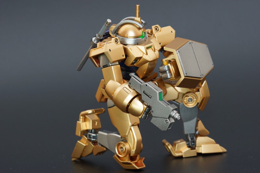 チュチュ機より短足なので膝立ち余裕（誉め言葉