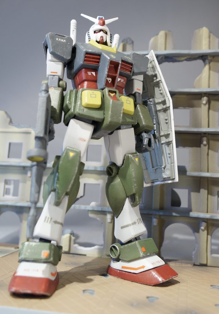 哀戦士編の大河原先生のポスターが初出だった（かと思う）リアルタイプカラーに初挑戦。シルバーのドライブラシで「当時っぽい」感じにしてみました。