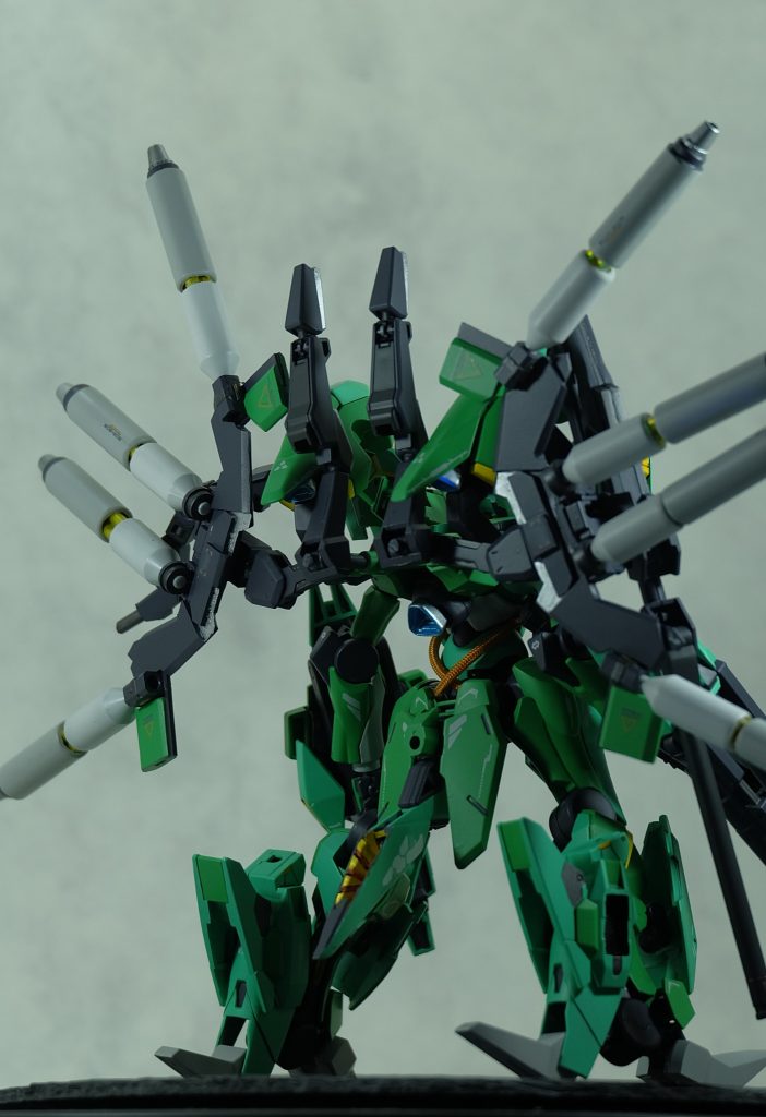 この角度が非常にそれっぽくて好き。