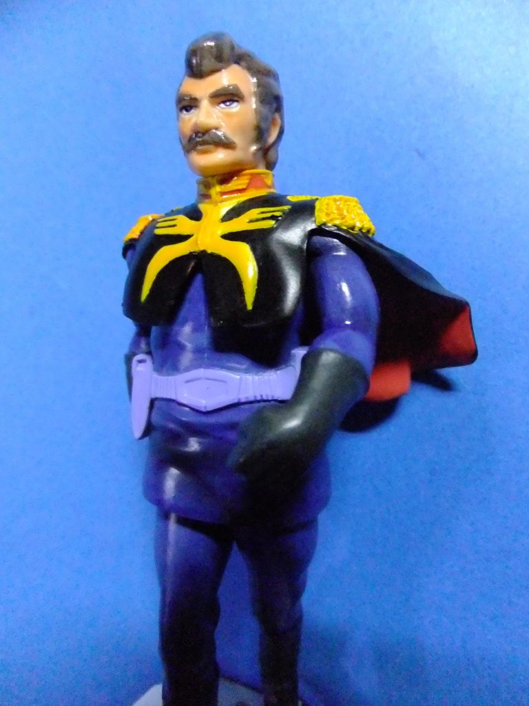 ランバ・ラルらしき?フィギュアを陰影の描き込みで寄せたつもりです(笑)たまにハズレぽいっフィギュアもあるので今回は白旗です(汗)