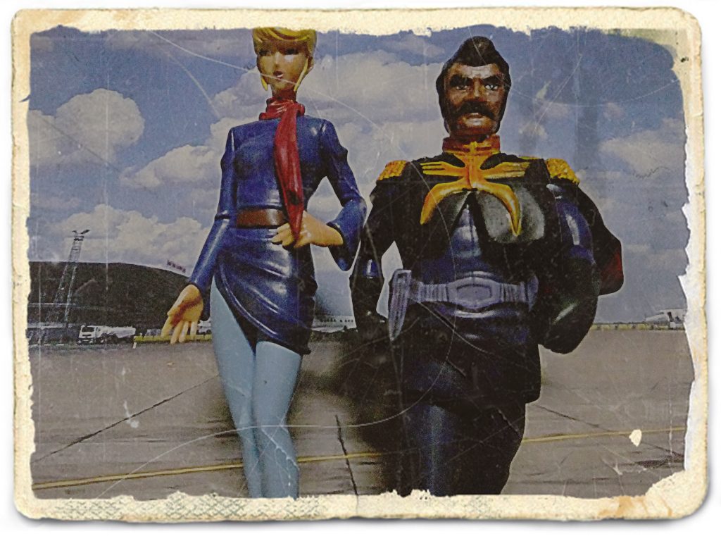 こちらは上に写真のアンティーク画像編集版です。