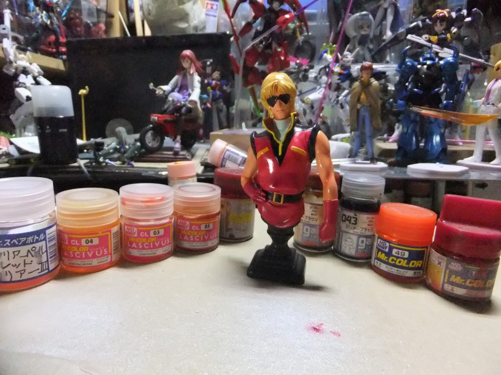 今回はラッカーのクリアー系でリック・ディアスに合わせた小綺麗なブレンディング仕上げです。(混色すると色がくすむのでほぼほぼ原色を使用しています。)