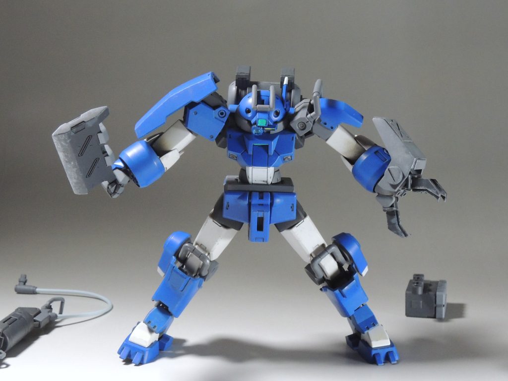 武装パージで格闘戦へ。