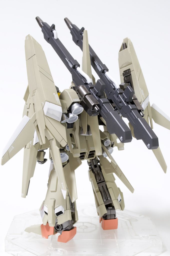 HGUC リゼルディフェンサー–3枚目/制作者：アルル