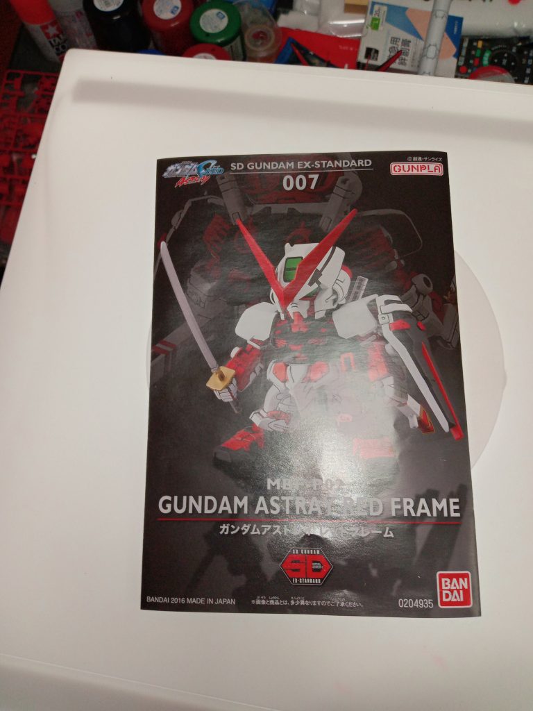 元のカラーリングと見比べてもらうために投稿