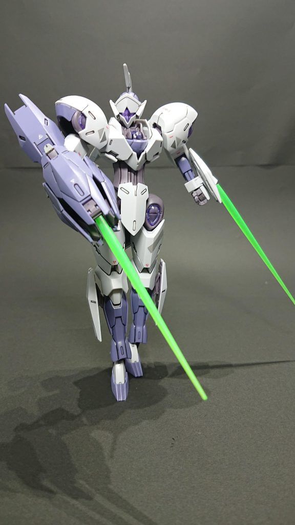 ダブルソード状態。今回、ビーム刃を2000番で磨いてマットにしました。