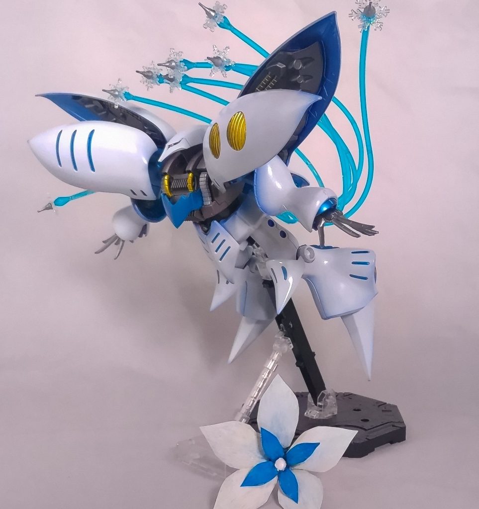 HGようのファンネルエフェクトを使用しました。雪花ラミィさんをイメージしてファンネルに雪の結晶を付けました。