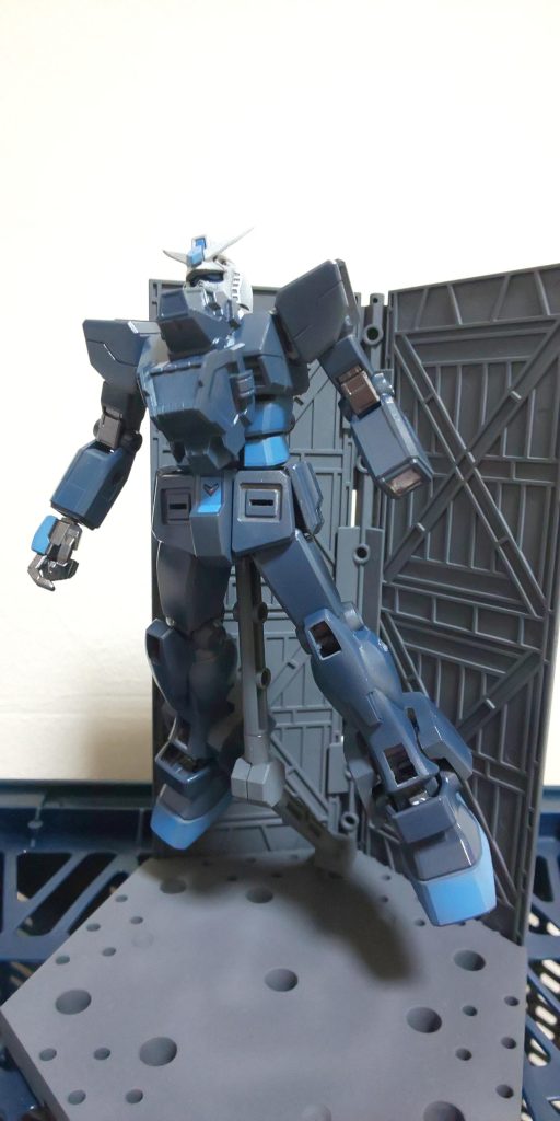 素の機体はF-2カラーなんですが…