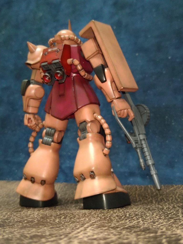 関節以外では、頭部幅詰め、モノアイ、モノアイカバー、ランドセル、脚部のバーニア、動力パイプ等を作成致しました😃