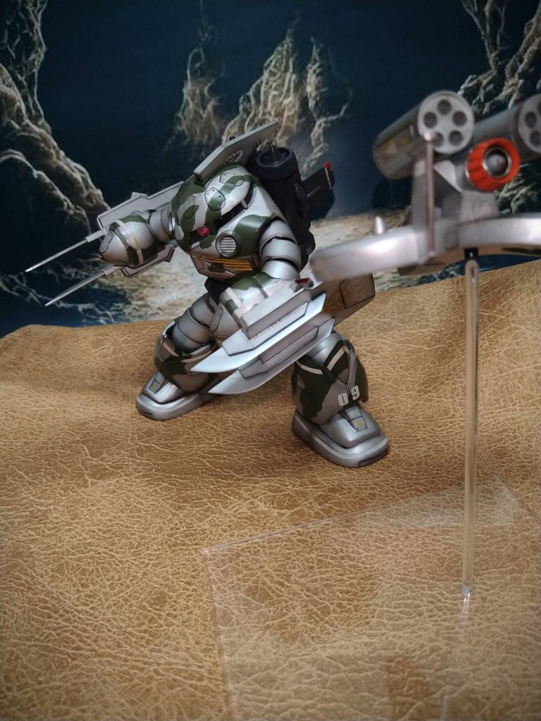 アクションポーズ!この作品を作りたいと思うきっかけとなったイラストに、この[シルバーファンファン]も描かれておりましたのでこちらも制作致しました😚