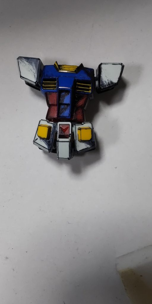 デザインナイフでカリカリしたりマッキーでベタベタ塗ったり