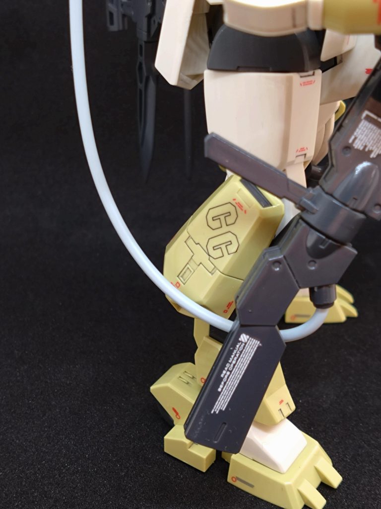 右脚のブースターにもCCマーク